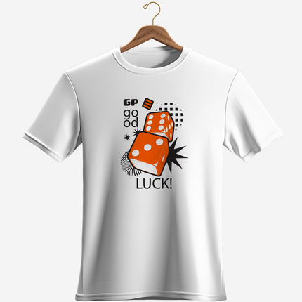 Camiseta estampada con corte personalizado